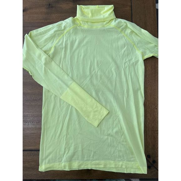 LULULEMON 🍋 - womens yellow turtleneck top - Size 12 - Picture 1 of 3